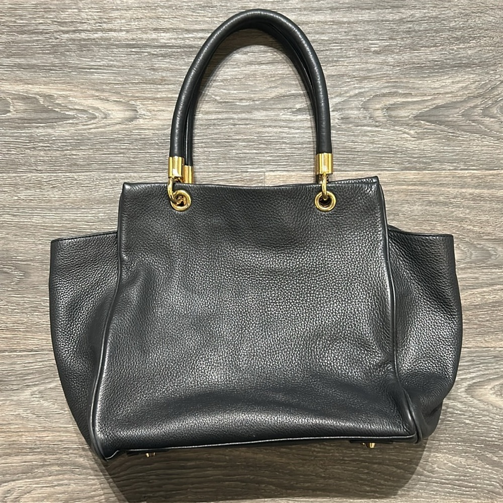 Marc by Marc Jacobs Tote Bag Too Hot To Handle Bentley Black Pebbled Leather - Picture 2 of 15